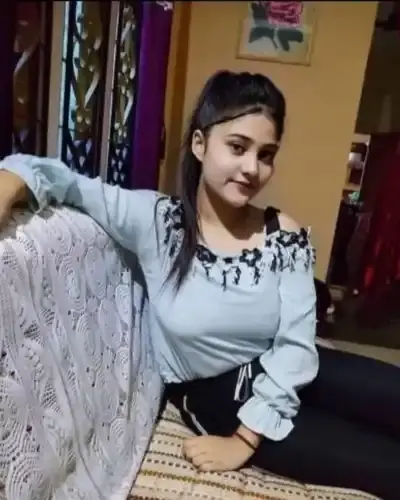 Call Girls Service in Sundar Nagar